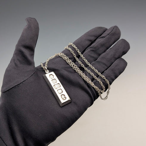 1977年 英国 純銀製 ジュビリーインゴットペンダント30g 純銀ネックレス付